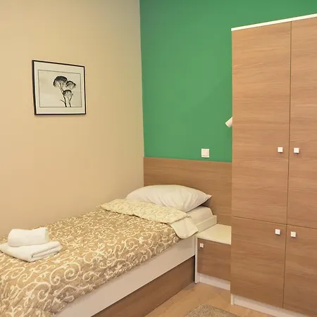 Nova Bed & Breakfast 3*