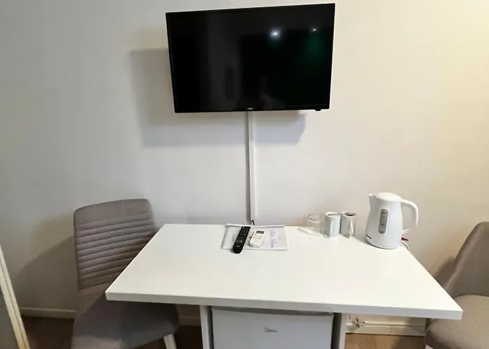 Nocleg ze śniadaniem Nova