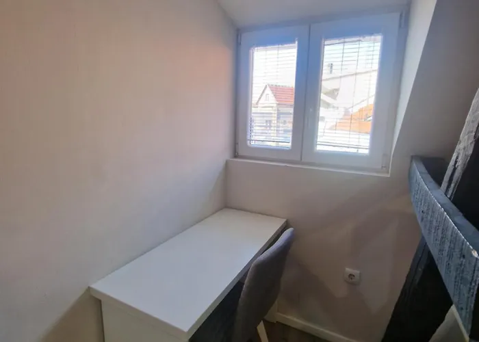 Nocleg ze śniadaniem Nova